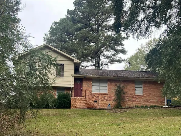 1705 Sandra Lee Dr, Jasper, AL 35504