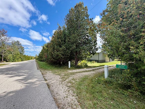 2nd image of 2639 Settlement Rd