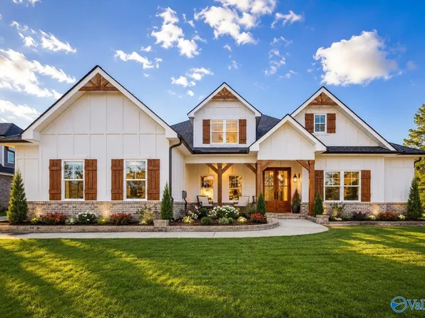 256 Spyglass Ln, Athens, AL 35613