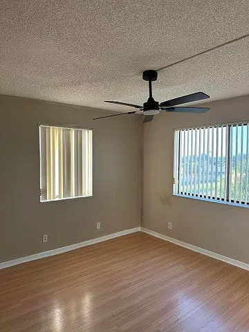 8020 Hampton Blvd — Photo 2