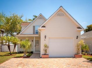 361 Leawood Cir, Naples, FL 34104