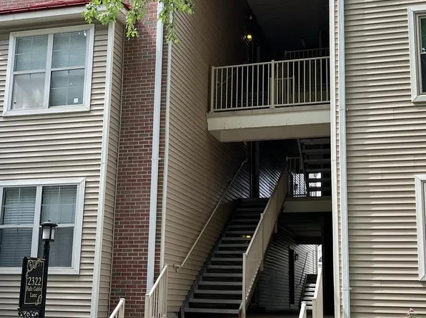 2322 Falls Gable Ln #J, Baltimore, MD 21209