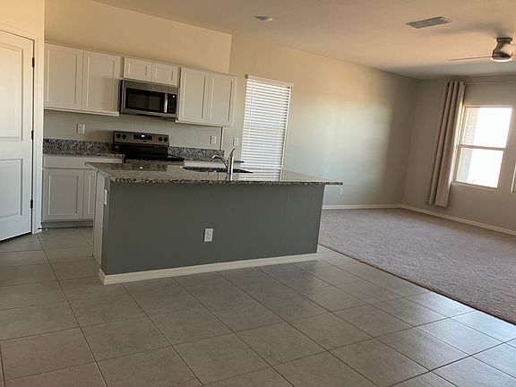 5th image of 28993 N Oak Dr