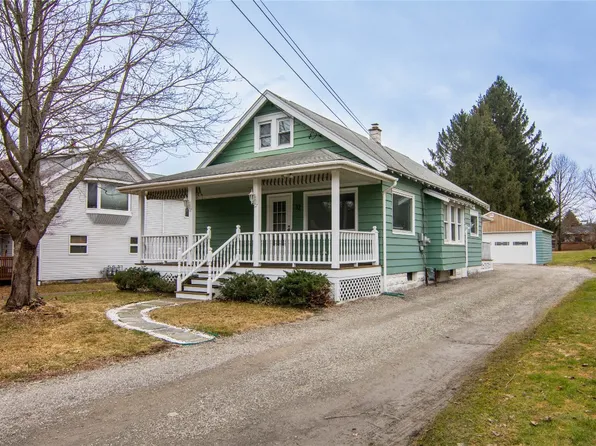 32 Acre Pl, Kirkwood, NY 13904