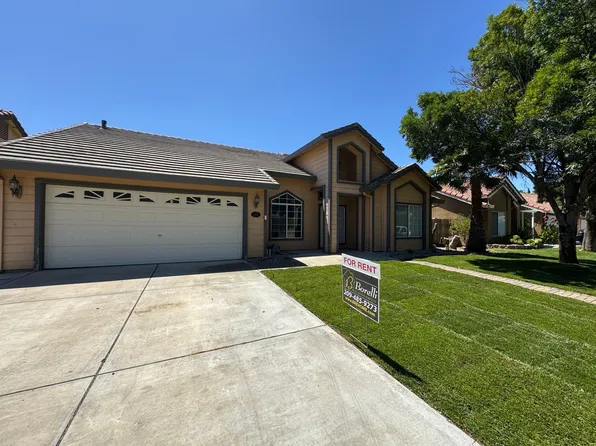 1915 Place Rd, Los Banos, CA 93635