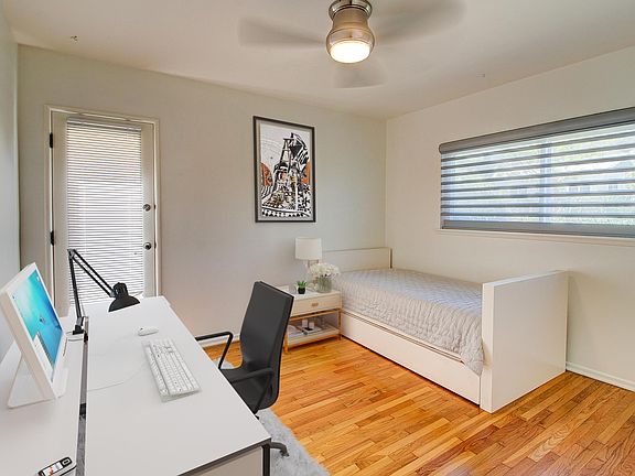 SECOND BEDROOM WITH PRIVATE ENTRANCE