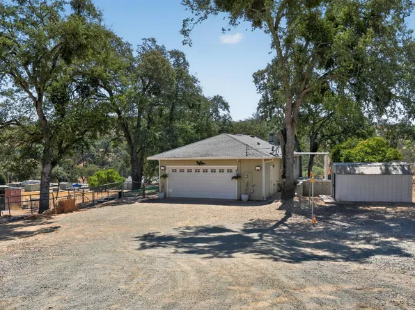 2659 Danaher Dr, Valley Springs, CA 95252