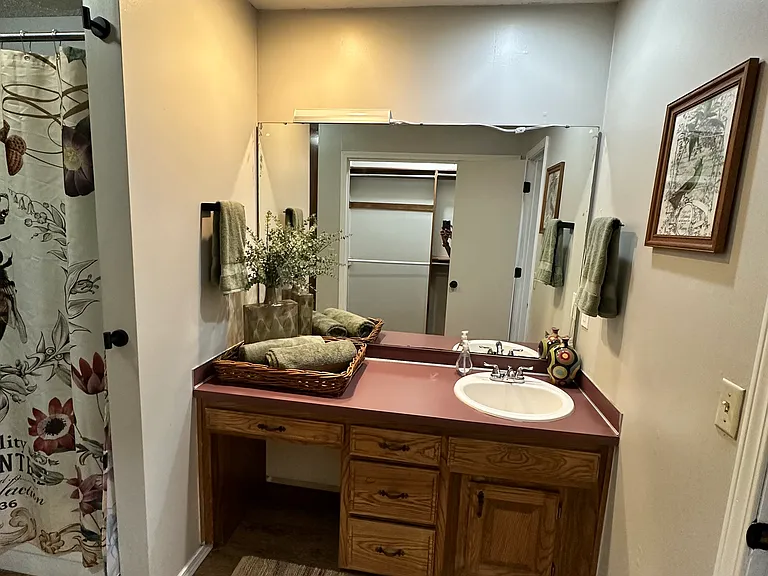 907 W Linden St #907 — Photo 17