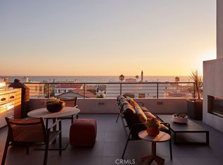 2531 Myrtle Ave, Hermosa Beach, CA 90254