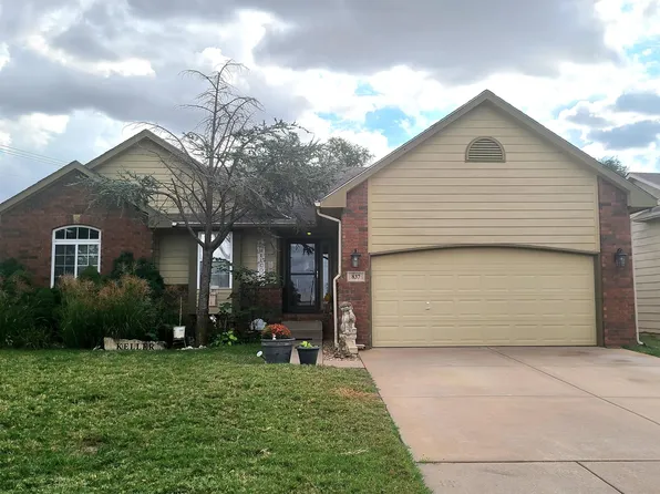 837 N Homestead Dr, Wellington, KS 67152