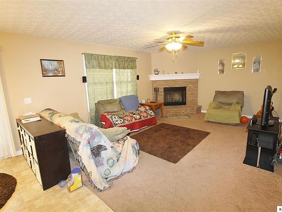 3rd image of 14259 Crooked St