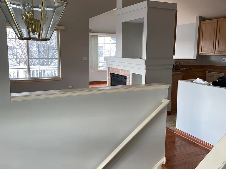 629 S Parkside Dr — Photo 3