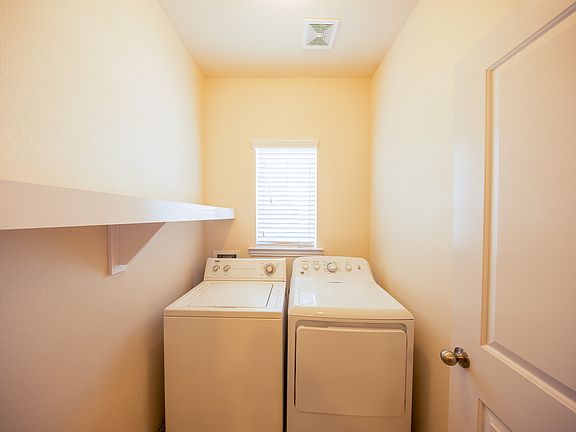 4th image of 1613 Summer City Dr