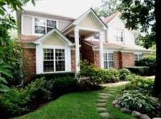 785 Strawberry Flds, Gurnee, IL 60031