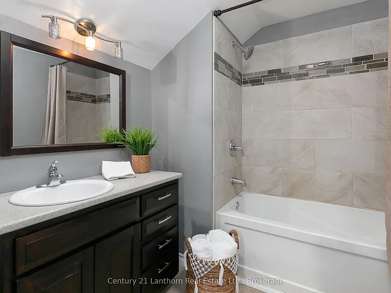 104 Creswell Dr — Photo 13
