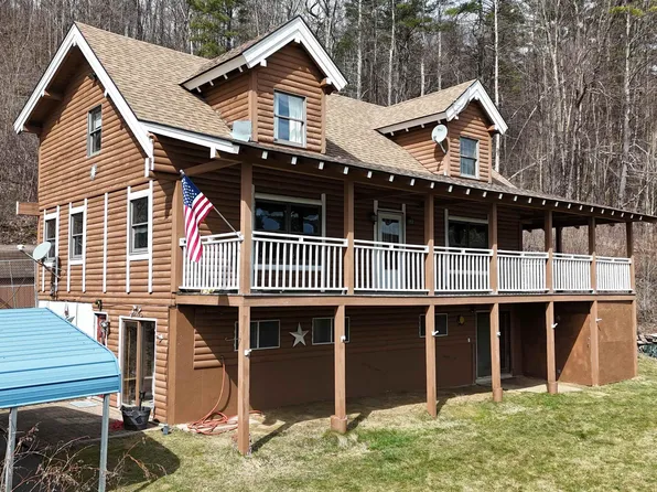 1018 US Route 7S, Pownal, VT 05201