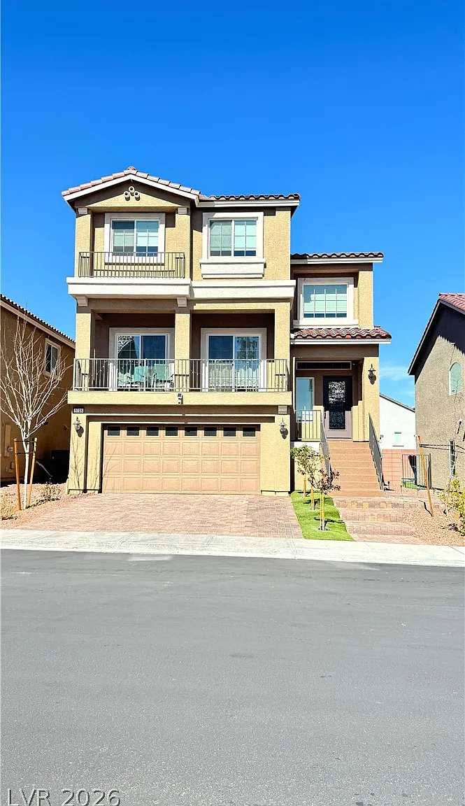 4 bed, 3.5 bath, 2869 sqft, $2,995 — Photo 1