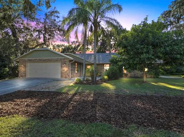 1412 Magnolia St, New Smyrna Beach, FL 32168