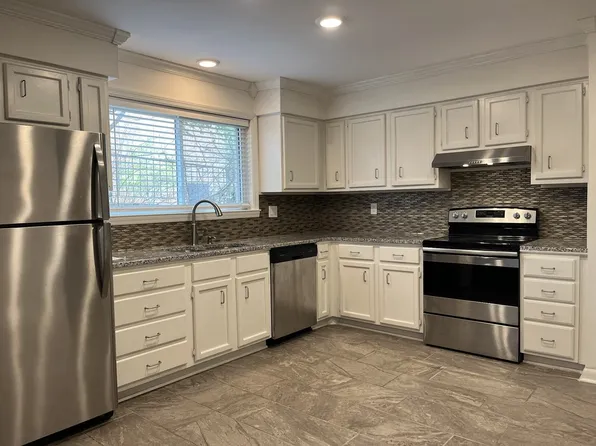 4487 Post Pl APT 71, Nashville, TN 37205
