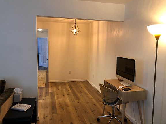 4th image of 104 Chowning Pl