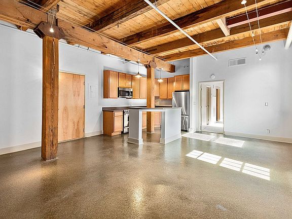 2nd image of 6533 E Jefferson Ave APT 232