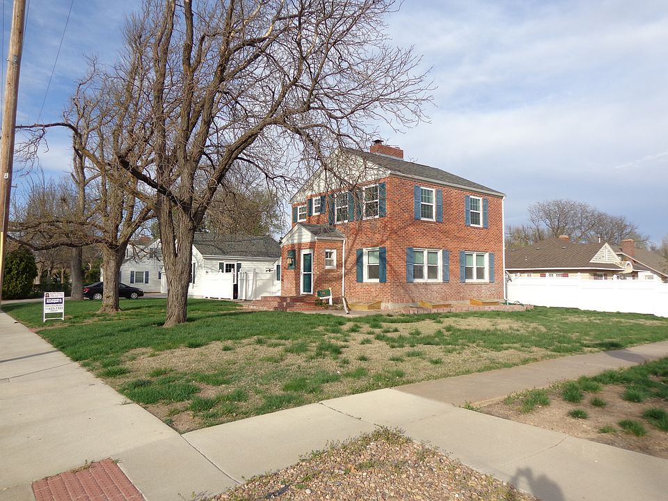 1st image of 2200 Ash St