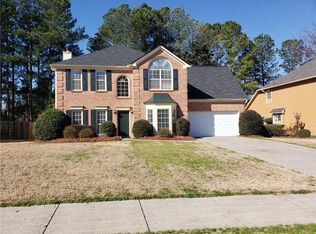 12000 Leeward Walk Cir, Alpharetta, GA 30005