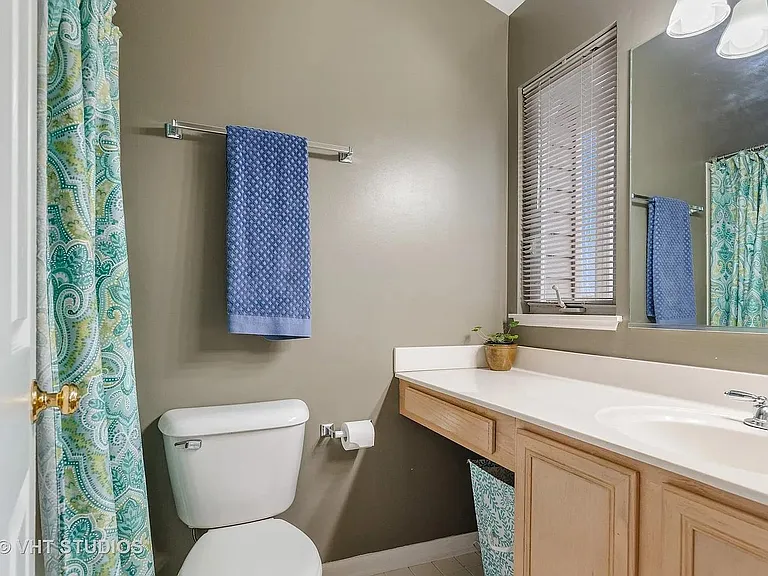 343 Stevens Ct — Photo 12