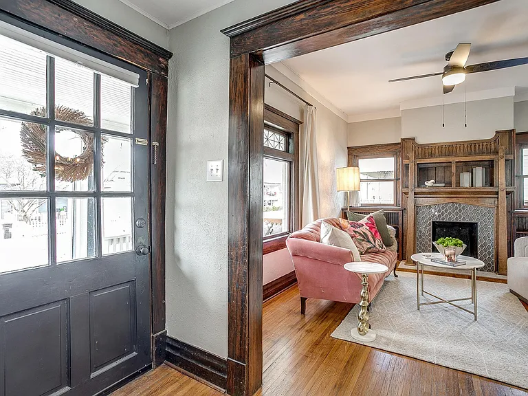 1405 S Henderson St — Photo 7