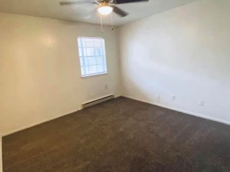 2020 N Shartel Ave #6 — Photo 4