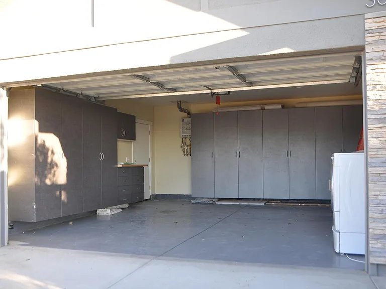 3078 Zell Dr — Photo 22