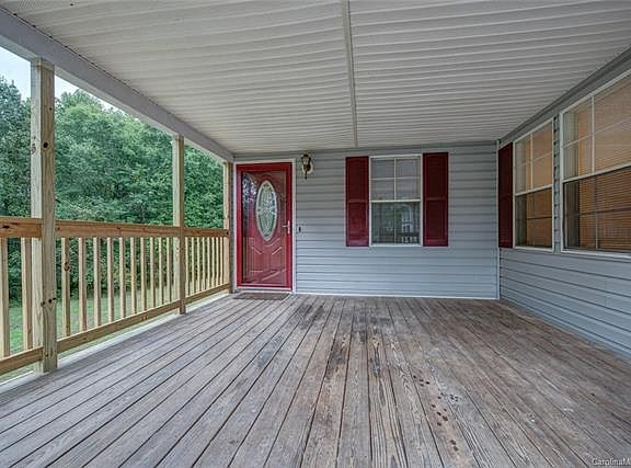 4th image of 179 Rayfield Dr
