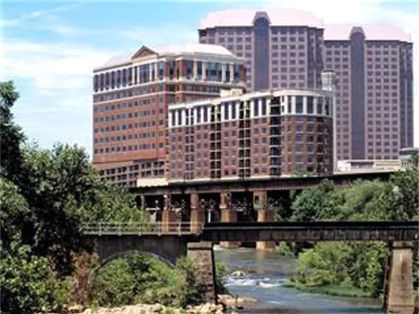 1101 Haxall Poin, Richmond, VA 23219