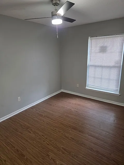 2 bed, 800 sqft, $800 — Photo 4