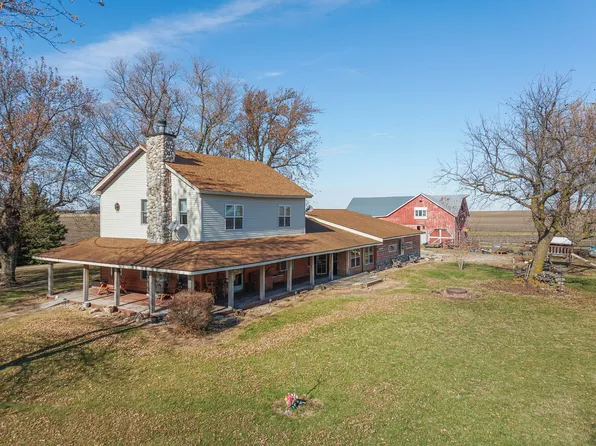 32892 McClure Rd, Colfax, IL 61728