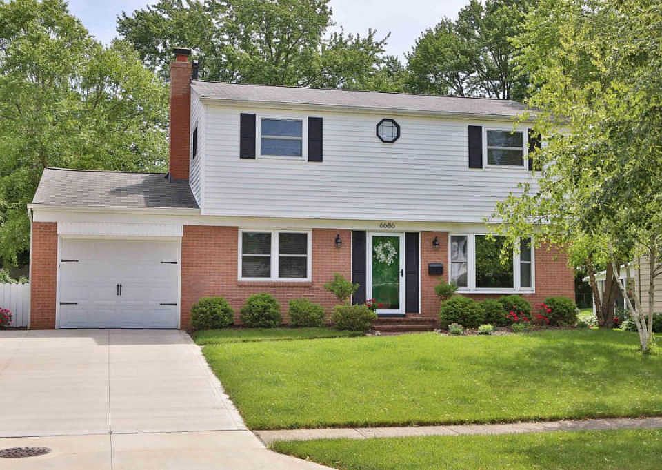 1st image of 6686 Schreiner St W