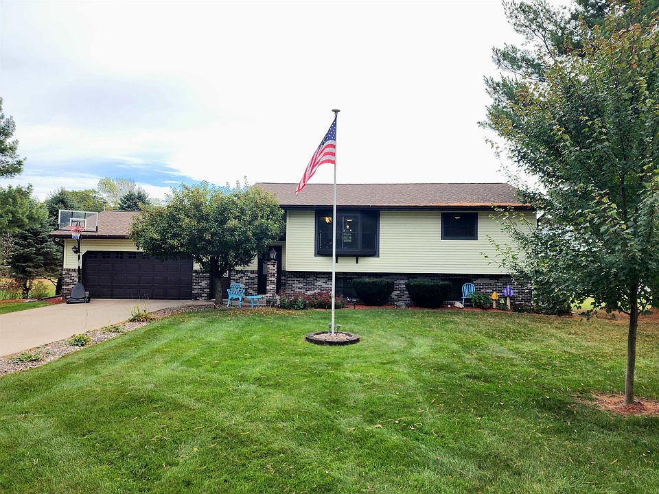 1st image of 21812 Fleming Ave