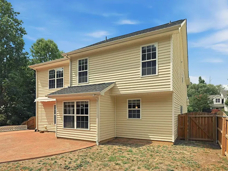 720 Pyracantha Dr — Photo 37