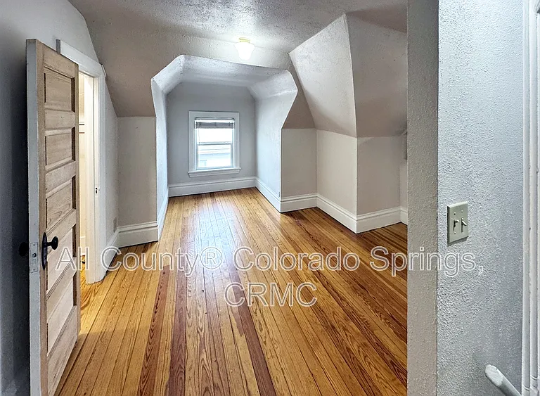 815 N Nevada Ave #301 — Photo 4