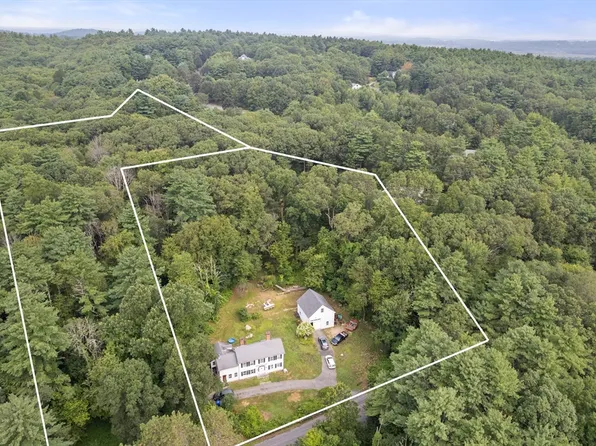 70 Spring St, Hopkinton, MA 01748