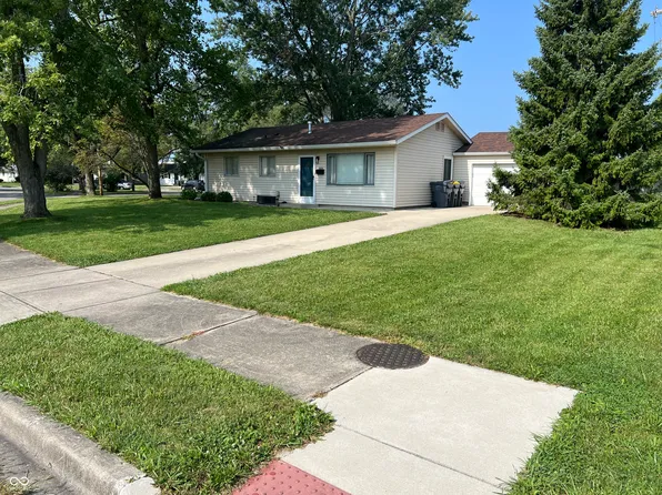 2929 Apache Dr, Anderson, IN 46012