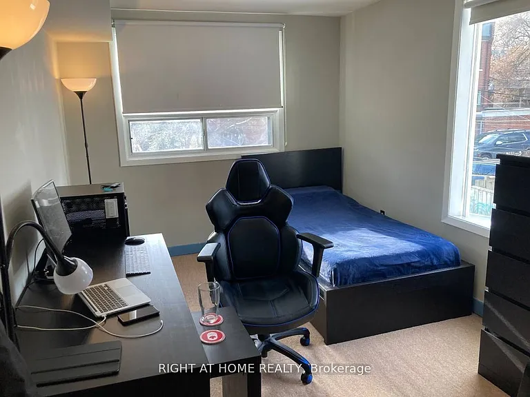 210 McCaul St #2 — Photo 9