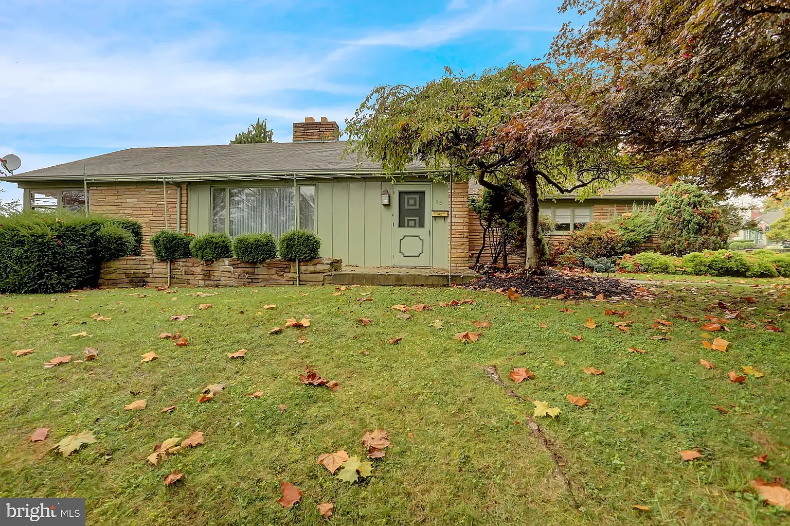 85 E Gaul St photo 1