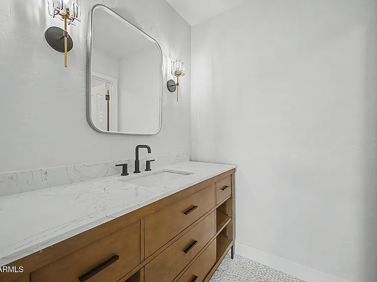 7062 W Andrew Ln — Photo 40