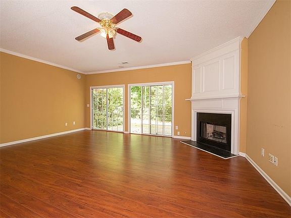 5th image of 4645 Valais Ct Unit 128