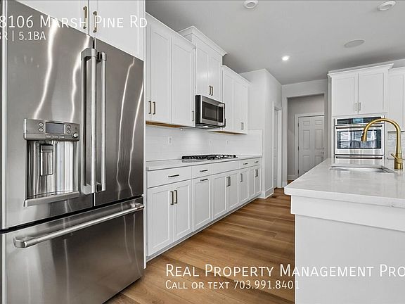 5th image of 18106 Marsh Pine Rd