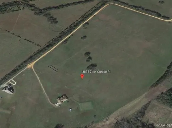 3835 Zack Gordon Ln, Hope Hull, AL 36043