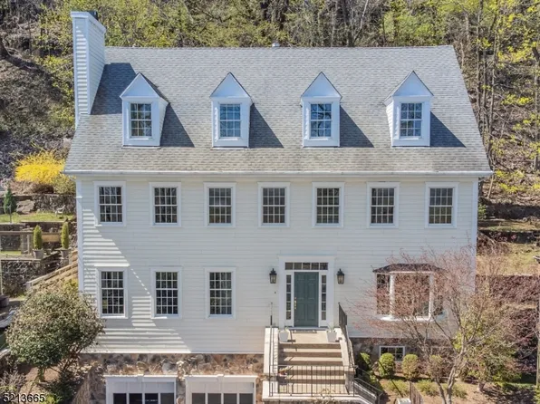 46 Warfield St, Montclair Twp., NJ 07043