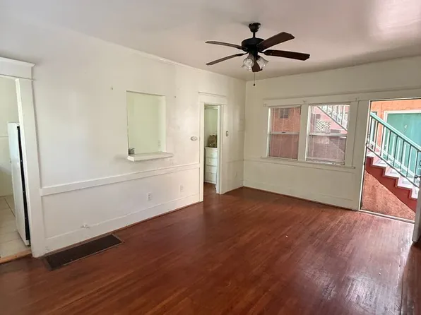 1614 E Broadway, Long Beach, CA 90802