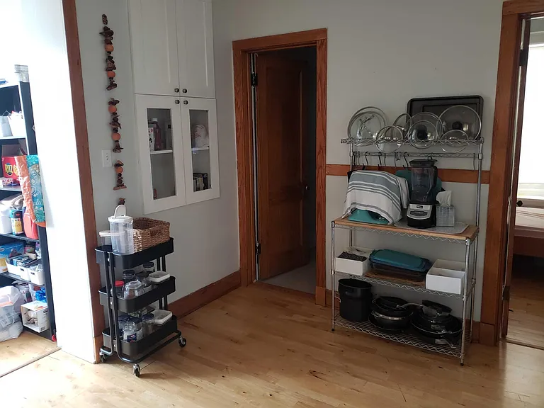 1318 W Cornelia Ave #2 — Photo 18